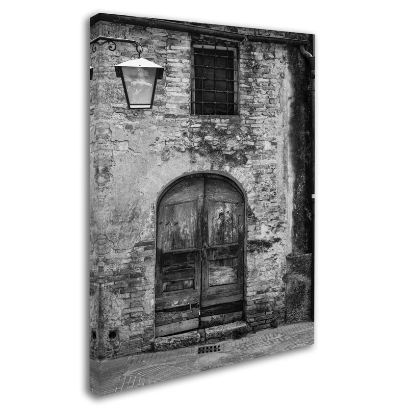 « san gimignano door » par moises perception reproduction de photo sur toile tendue, H 24 po x l 18 po x P 2 po
