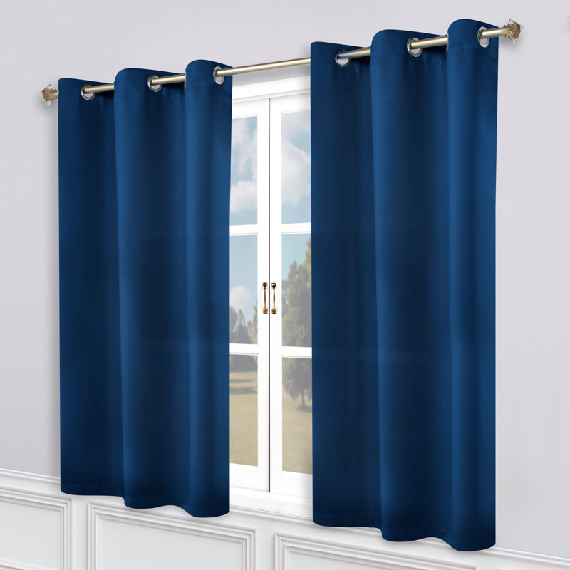 Paire de rideaux obscurcissant avec œillets Millendon, Marine, L 42 po x L 63 po