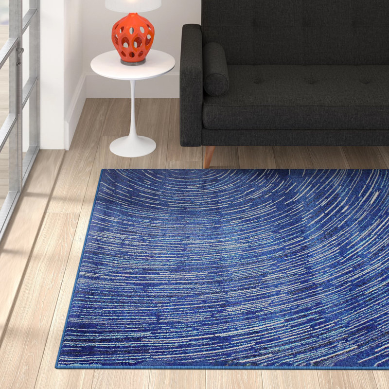 Tapis bleu foncé Coughlin, Rectangle de 5 pi x 7 pi 6 po