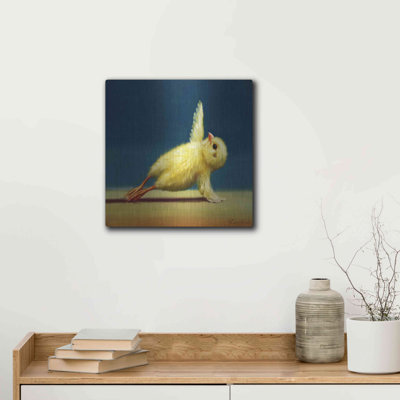 «Yoga Chick Side Plank» par Lucia Heffernan, 12 po x 12 po