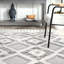 Tapis à motif géométrique gris Warthen-56025672