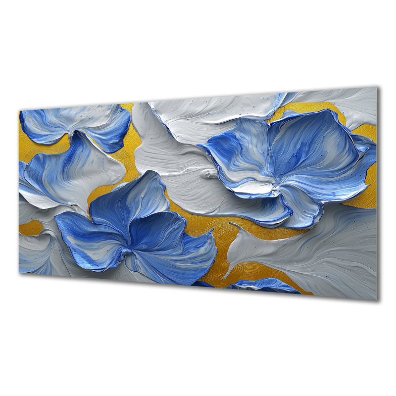 Océan bleu délicat pétales de fleurs III - fleurs abstraites en métal, impression sur métal moderne, H 28 po x l 60 po
