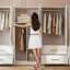 Garde-robe moderne en bois 8 portes 4 tiroirs avec fermeture douce 