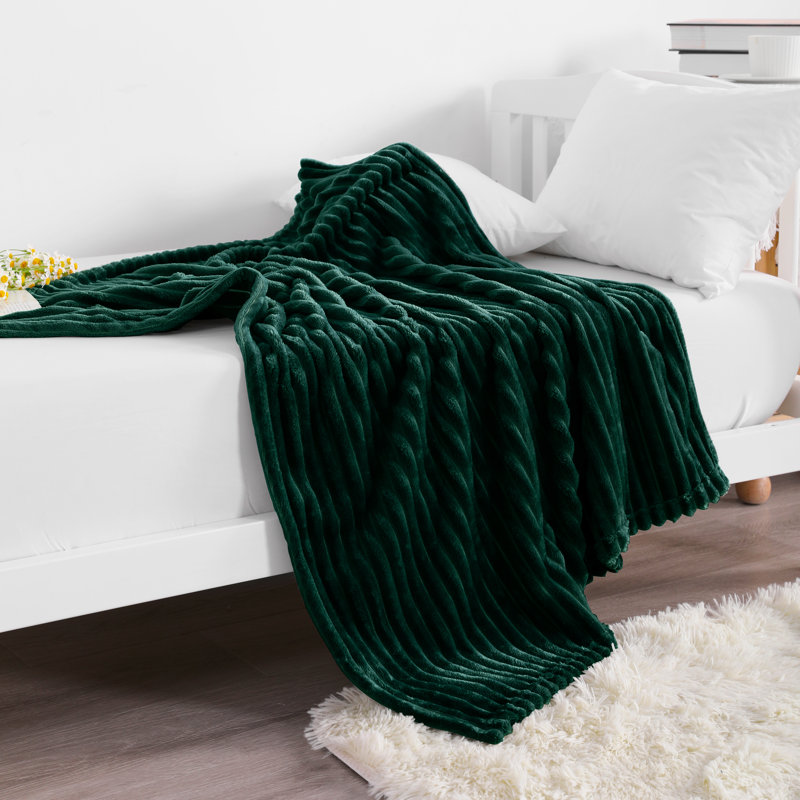 Couverture en peluche flanelle pour tout-petits, couverture moelleuse réversible pour bébé, 30 po x 40 po - NTBAY, Vert foncé