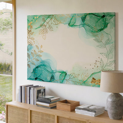 Toile d'une composition délicate et éthérée qui se déploie avec de douces couches fluides d'art vert translucide et des teintes turquoise ressemblant à une toile