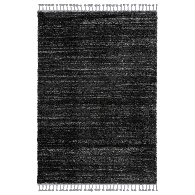 Tapis noir, Rectangle 5 pi 3 po x 7 pi 6 po