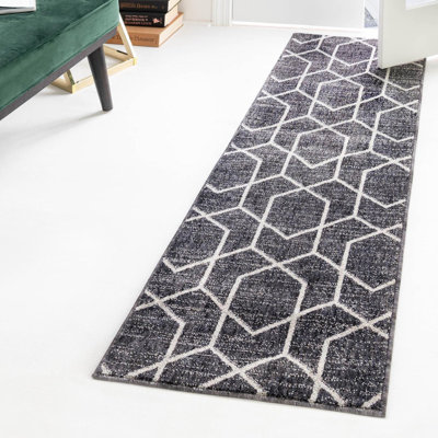 Breze Geometric Indoor Rug