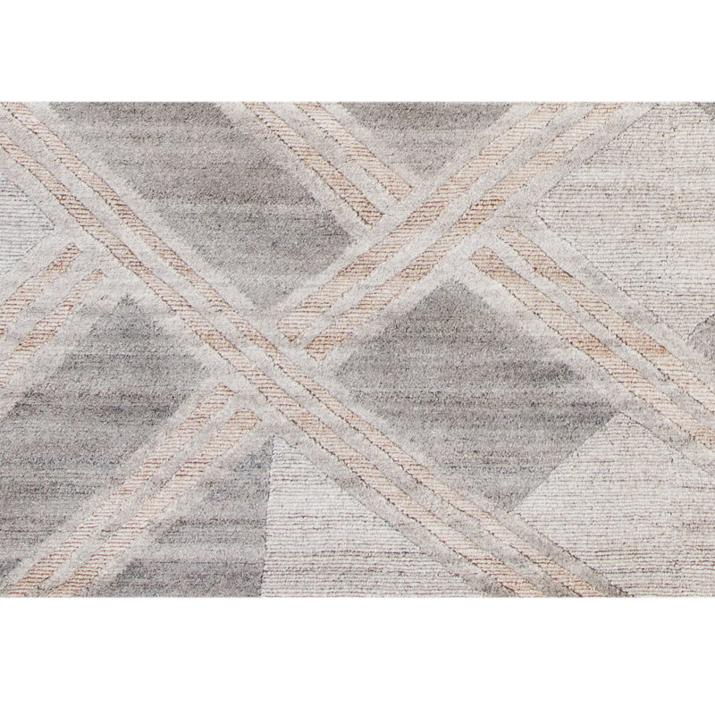 Hand Knotted Geometric Area Rug in Beige/Gray, Rectangle 6' x 9'