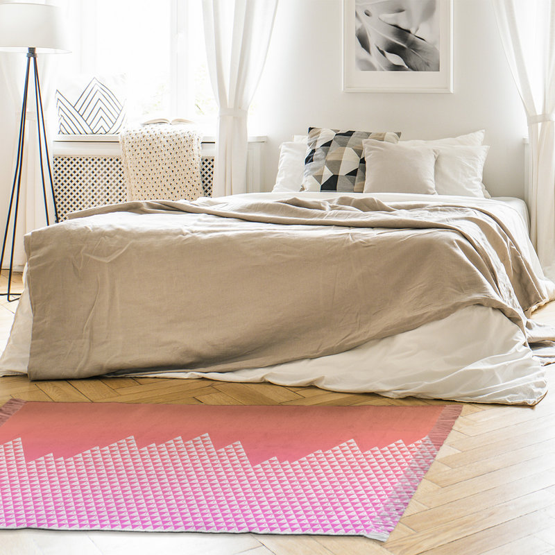 Tapis rouge mountain Mcguigan, Non