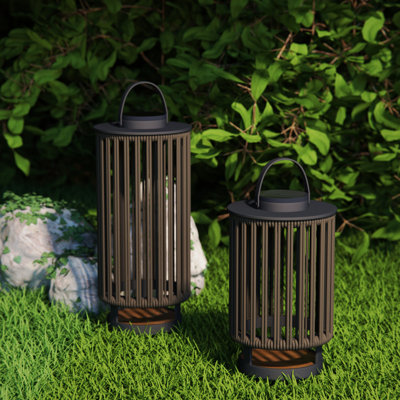 Outdoor Solar Lanterns Patio Decorative Floor Lights Aluminum Braided Rope Lantern with Handle,2 Pieces Brown