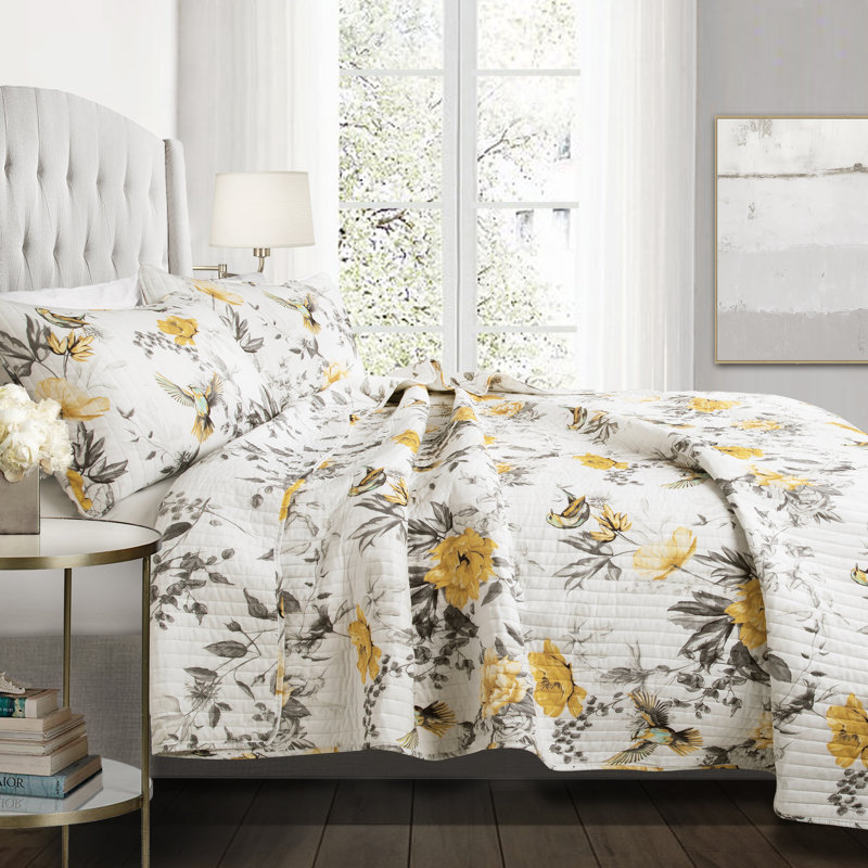 Floral Reversible Quilt Set, King Quilt + 2 Shams