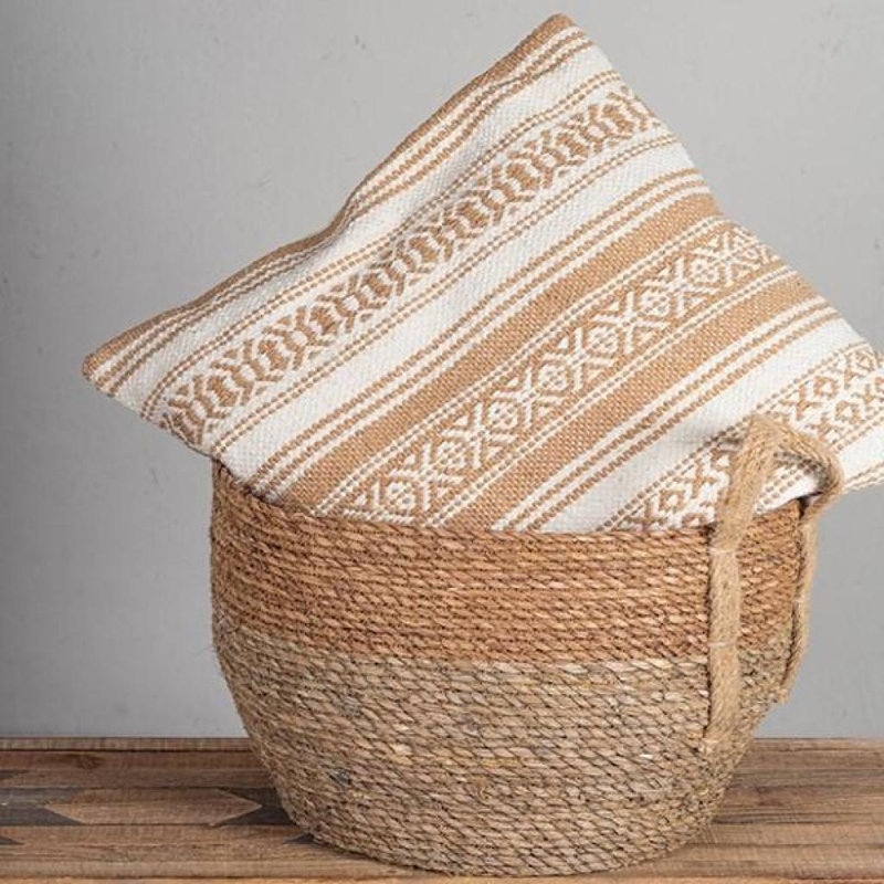 Coussin tricoté 18 po x 18 po