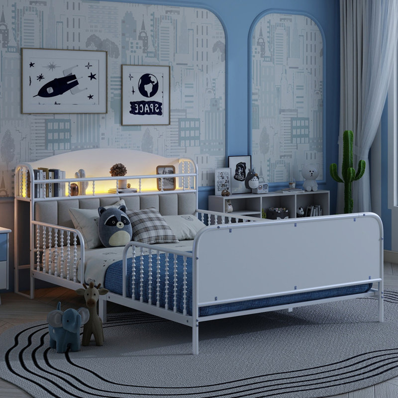 Base de lit plateforme en métal avec lumière DEL et tête de lit tapissier avec rangement, parfaite pour les enfants et les chambres à coucher modernes.
