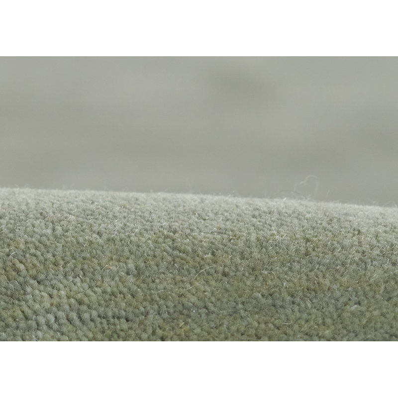 Momeni Hand Loomed Wool Ombre Area Rug in Green, Rectangle 5' x 8'