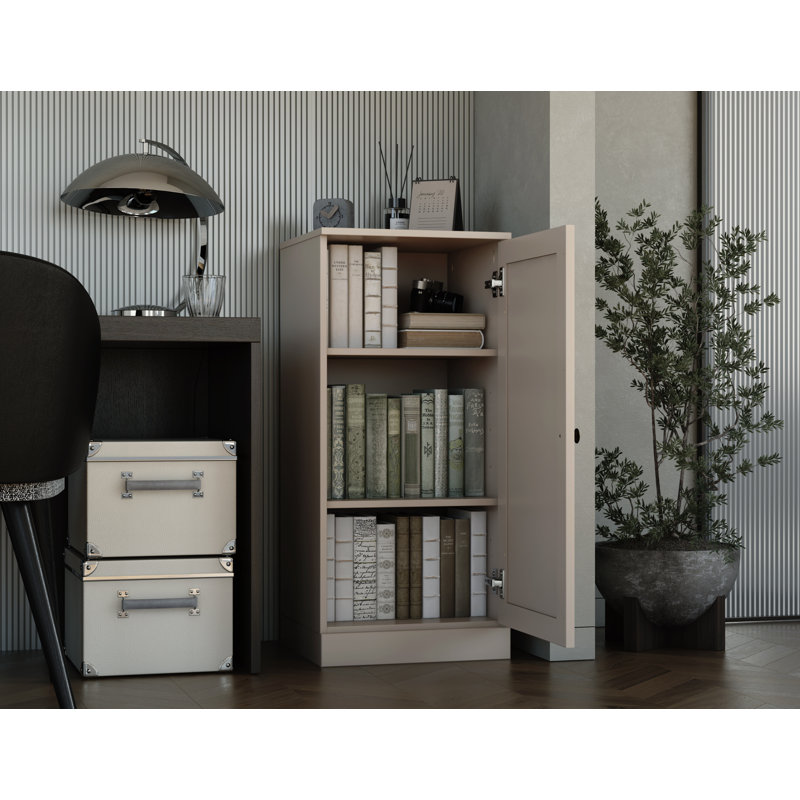 Bibliothèque à 3 tablettes avec porte Shaker et tablettes réglables Palace Imports, Beige