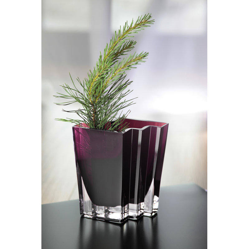 Verre - vase - couleur améthyste profonde - motif à chevrons - hauteur de 5,5 po - durable - fabriqué en Europe - par Barski