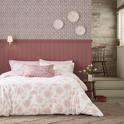 Asiatic Pheasants Duvet Cover Set