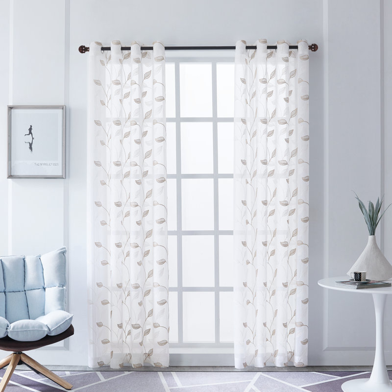 Panneau de rideau simple diaphane à motif floral avec œillets Greear, l 54 po x L 54 po, Beige