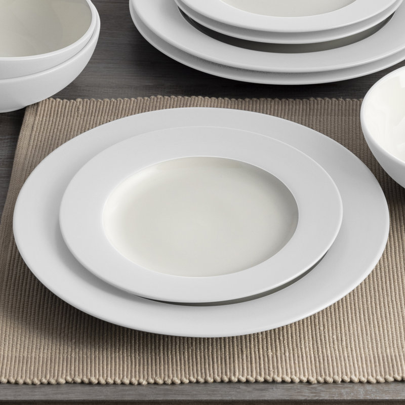 Noritake Colorwave Rim Dinner Plates, 11", White