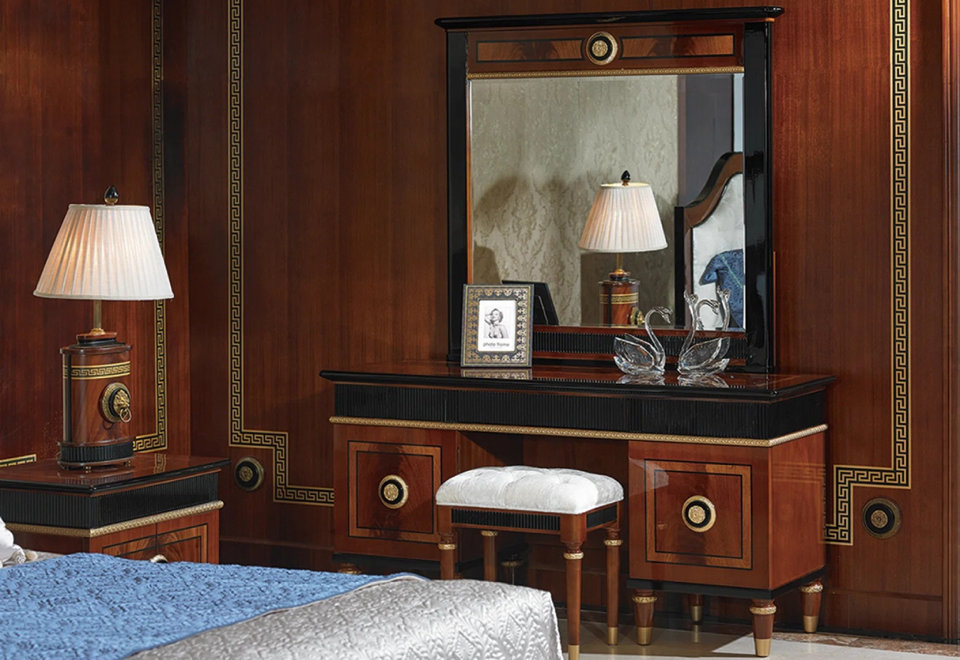 The Giovanni Collection