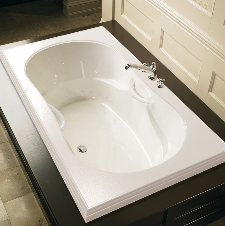 Elegancia 66'' L Soaking Bathtub