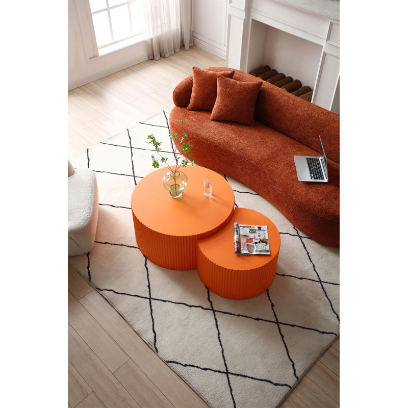 Baylin Wood 31.5"Round coffee table set , Orange