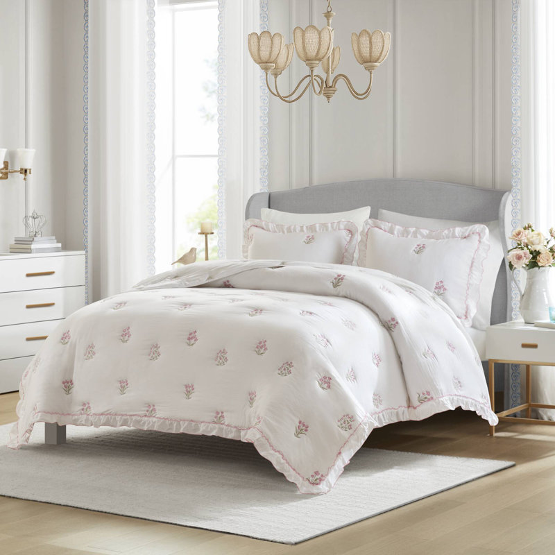 Aglaia Pink Floral 3-Piece Full/Queen Quilt Mini Set, Full/Queen, Floral, Pink