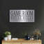 «Trule» Game Room House Rules I »par Cindy Jacobs, art mural en métal, 24 po x 12 po