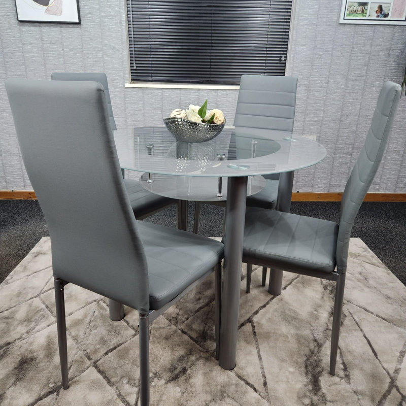 Abdiwahid 4 - Person Dining Set