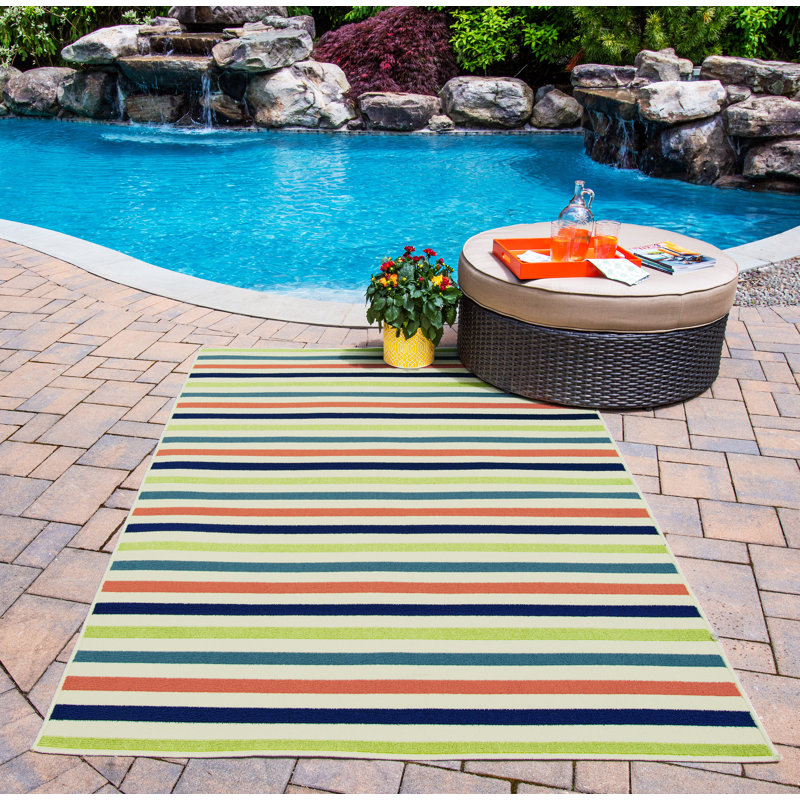 Tapis vert / rouge / bleu Irita, Rectangle 2 pi 3 po x 4 pi 6 po