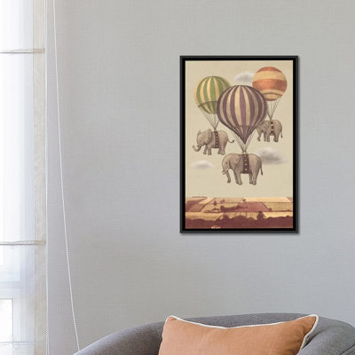 «Crossan Flight of the Elephants» - Peinture sur toile encadrée