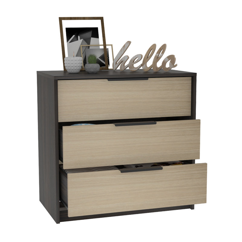 Nasura 3 - Drawer Dresser, Cream