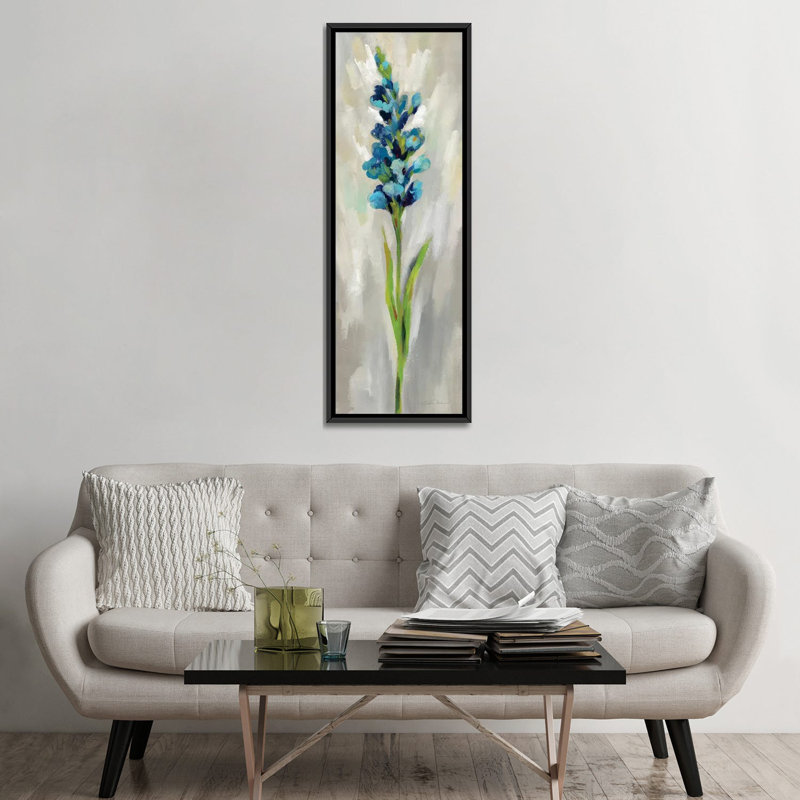 «Single Stem Flower I» par Silvia Vassileva, impression sur toile tendue, H 60 po x l 20 po x P 1,5 po, Cadre noir