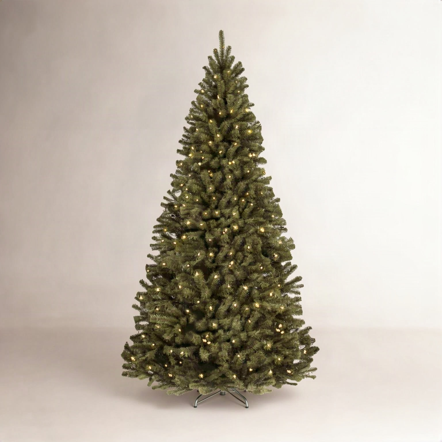Cashmere Flocked Pre-Lit Spruce Christmas Tree, 4.5ft
