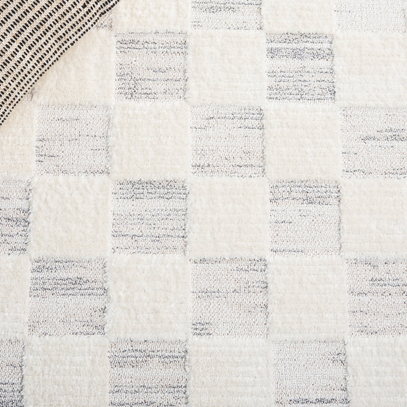 Tuule Performance Checkered Rug, Square 6'7"