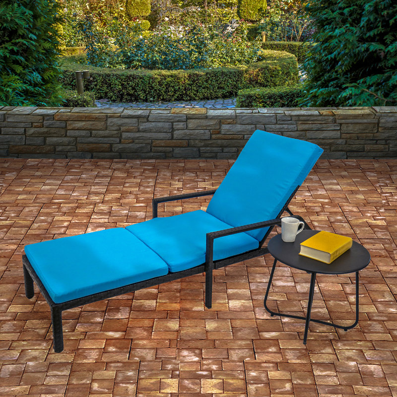 Chaise longue inclinable 78,75 po avec coussins 78,75 po