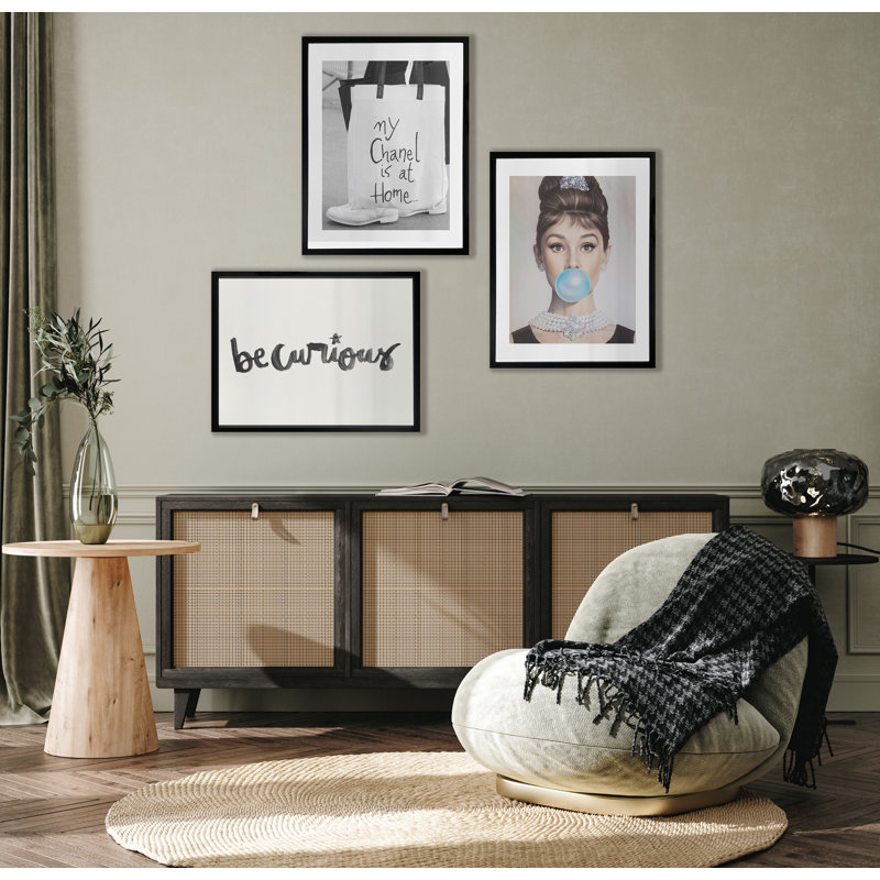 Audrey Hepburn Bubble Gum - Single Picture Frame Print