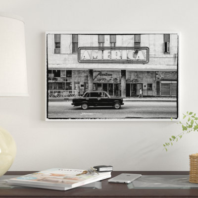 « cuba fuerte collection b&w-teatro america à la havane » par philippe hugonnard,, reproduction d’impression sur toile tendue