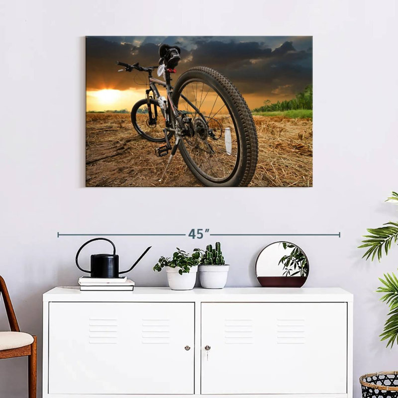 Coucher de soleil Mehar au-dessus d'un vélo, H 24 po x l 36 po