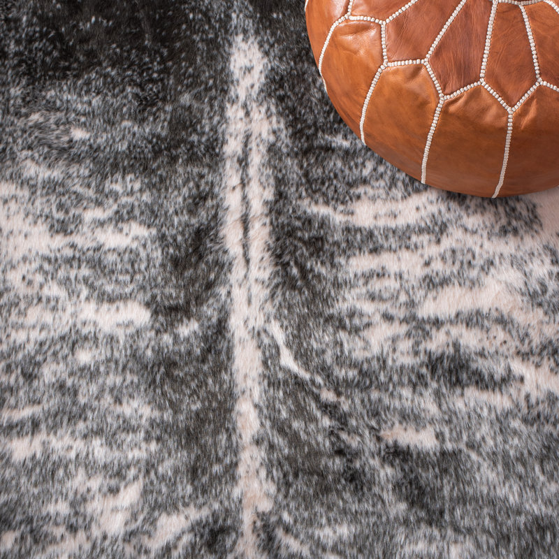 Arbedella Faux Cowhide Performance Rug, Rectangle 5' x 6'5"