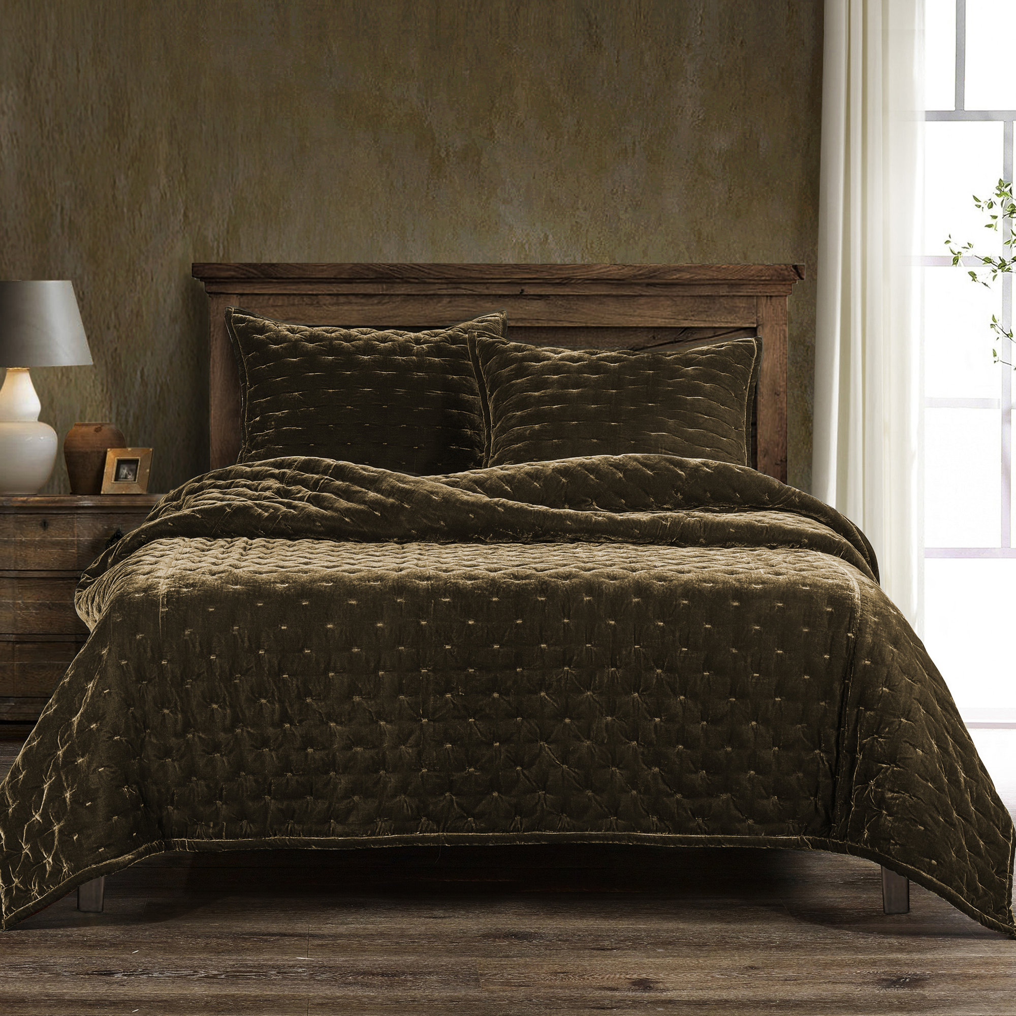 Stella Faux Silk Velvet Classic Chic Modern Rustic Romantic Western Quilt Set, Queen Quilt + 2 Standard Shams, Green Ochre