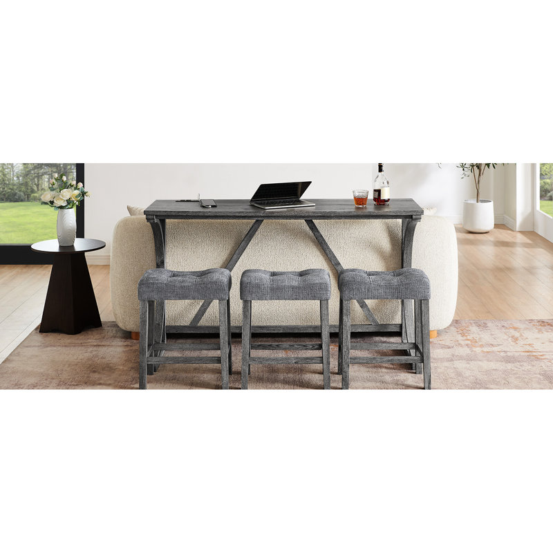 Ensemble de table de bar 59 pouces avec prise de courant, 3 tabourets rembourrés et conception compacte pour les espaces de vie modernes