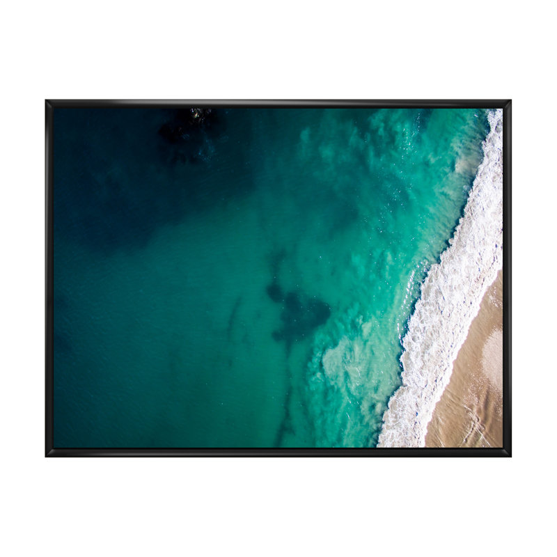Vue aérienne de Ocean Beach III - reproduction sur toile, H 8 po x l 12 po x P 1 po, Cadre flottant noir