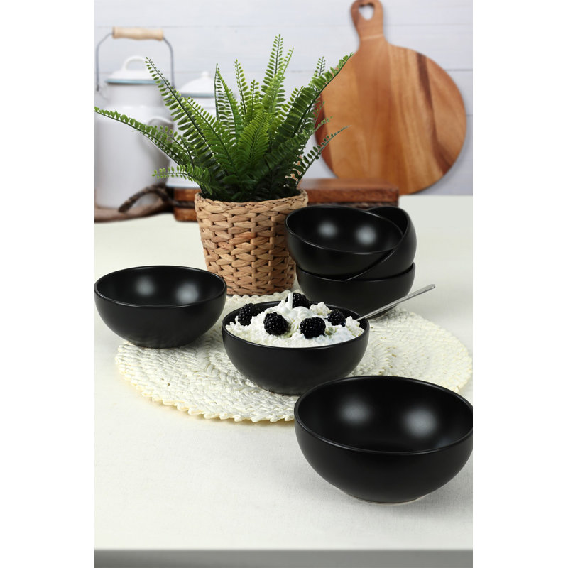 Latitude Run Antaniya Salad Bowl, Multicolor