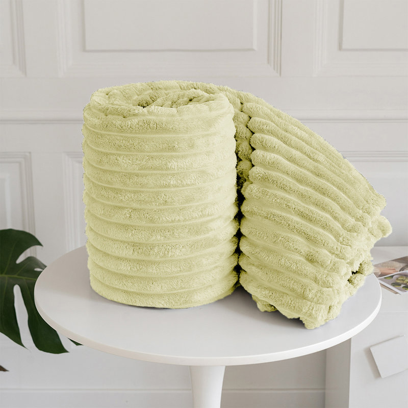 BELLISSIMA PLUSH THROW, Lemon, 240cm x 200cm