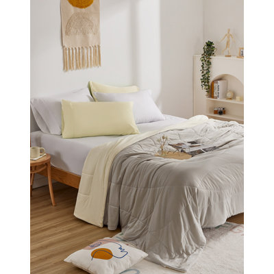 Erol Yellow/Grey Polyester Reversible Comforter