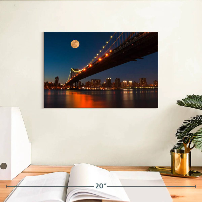Lilie Moonlit Manhattan Bridge, H 8 po x l 12 po