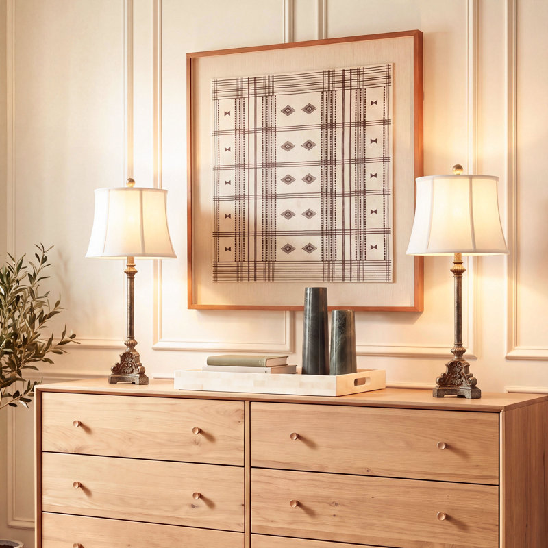 Saoirse Metal Table Lamp