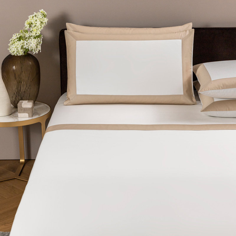 Bold Sheet Set, King Sheet Set with 2 Shams, Milk/Savage Beige