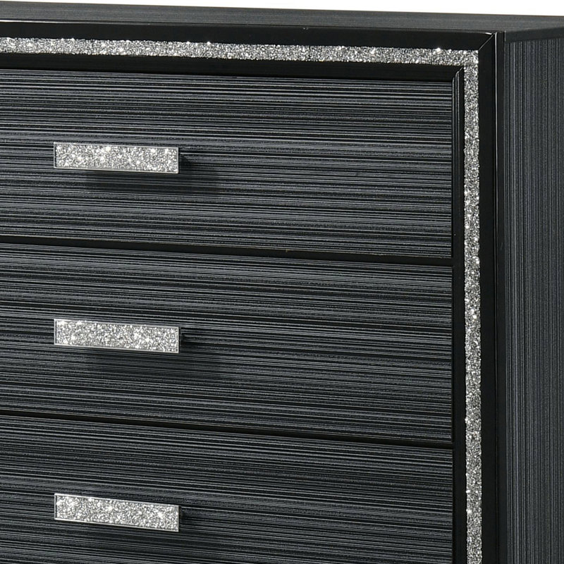 Commode au fini noir patiné, Noir
